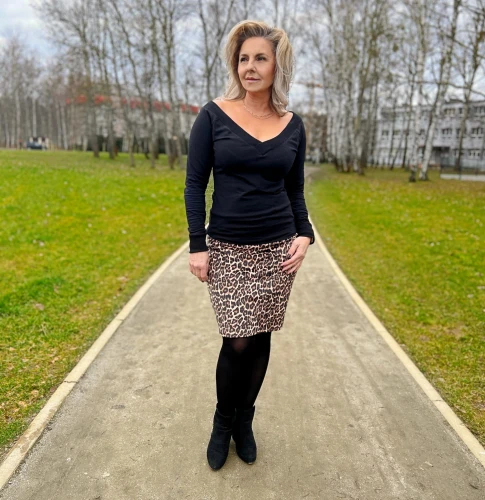 bluza NADIA - czarny